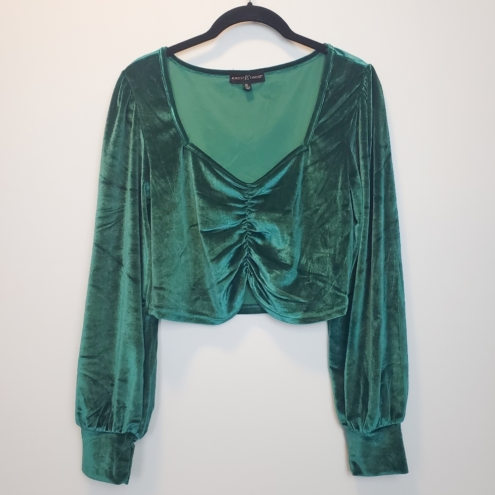 Almost Famous Velour Green Cropped Long Sleeve Top Size XL